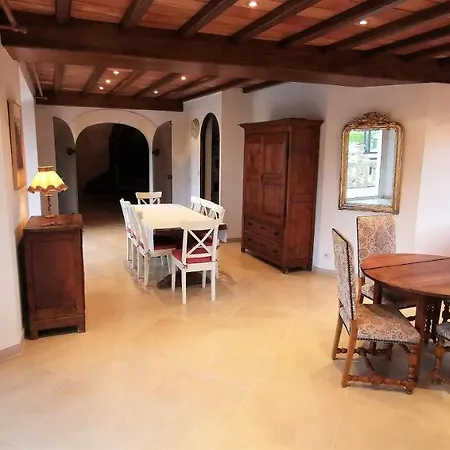 Le Vieil Olivier 7 *